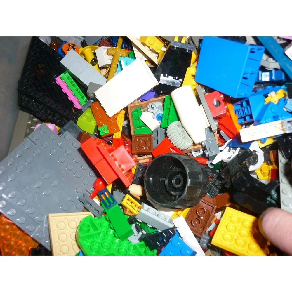 LEGO Bulk Mixed Lot‎ Bricks Plates Wheels Gears Technic Space City Assorted 5lb